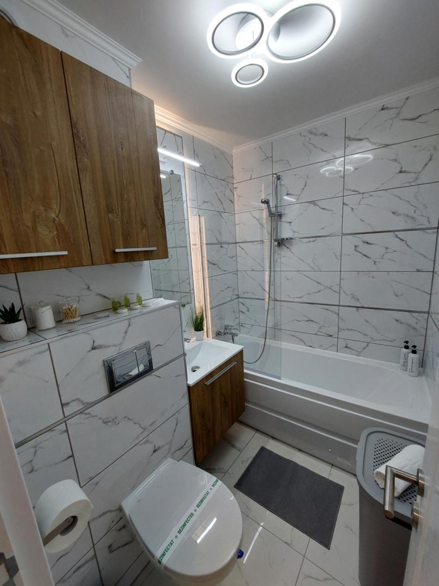 Onyx - Vision Aparthotel Brasov Bagian luar foto